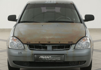 Подержанный автомобиль LADA (ВАЗ) Priora Sedan 2011 года (6 фото)
