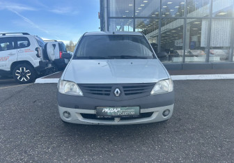 Подержанный автомобиль Renault Logan Sedan 2007 года (2 фото)