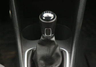 Подержанный автомобиль Volkswagen Polo Sedan 2016 года (15 фото)