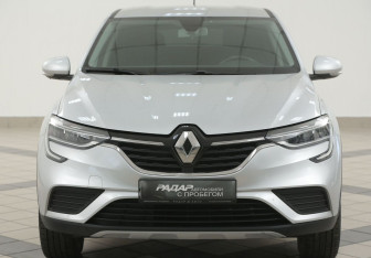 Подержанный автомобиль Renault Arkana 2020 года (6 фото)