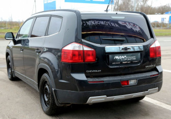 Подержанный автомобиль Chevrolet Orlando 2012 года (4 фото)