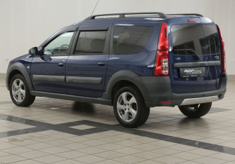 Подержанный автомобиль LADA (ВАЗ) Largus Wagon 2018 года (2 фото)