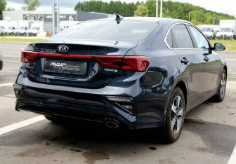 Подержанный автомобиль Kia Cerato Sedan 2020 года (6 фото)