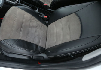 Подержанный автомобиль Kia Rio Hatchback 2020 года (17 фото)