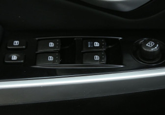 Подержанный автомобиль SsangYong Actyon 2014 года (17 фото)