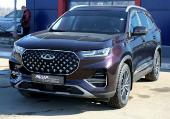 Подержанный автомобиль Chery Tiggo 8 Pro 2021 года (3 фото)