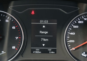 Подержанный автомобиль Москвич 3 2023 года (19 фото)