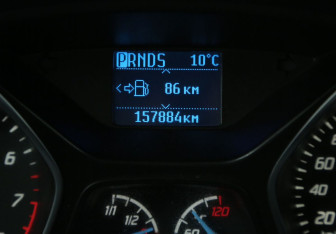 Подержанный автомобиль Ford Focus Sedan 2012 года (18 фото)