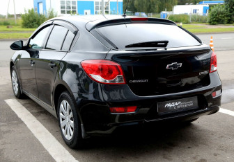 Подержанный автомобиль Chevrolet Cruze Hatchback 2013 года (4 фото)