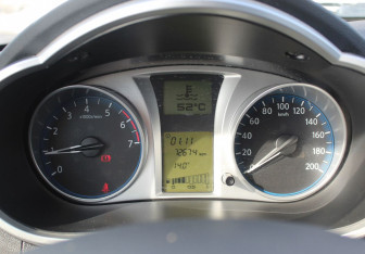 Подержанный автомобиль Datsun on-DO 2015 года (13 фото)