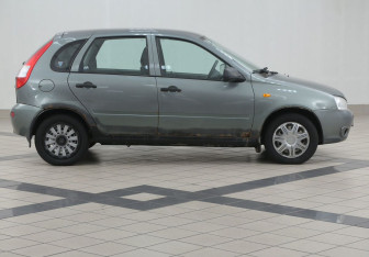 Подержанный автомобиль LADA (ВАЗ) Kalina Hatchback 2009 года (5 фото)