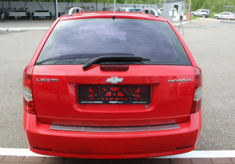 Подержанный автомобиль Chevrolet Lacetti Wagon 2006 года (6 фото)