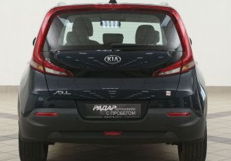 Подержанный автомобиль Kia Soul 2020 года (3 фото)