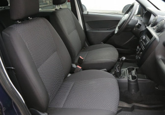 Подержанный автомобиль LADA (ВАЗ) Granta Sedan 2014 года (10 фото)