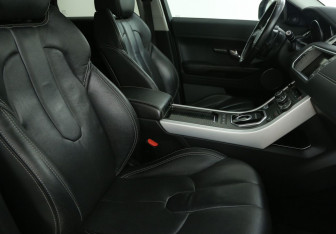 Подержанный автомобиль Land Rover Range Rover Evoque 2012 года (10 фото)