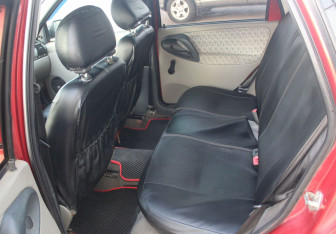 Подержанный автомобиль LADA (ВАЗ) Kalina Wagon 2010 года (12 фото)
