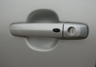 Подержанный автомобиль Suzuki Grand Vitara 2007 года (17 фото)