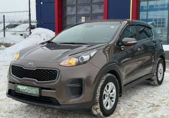 Подержанный автомобиль Kia Sportage 2018 года (2 фото)