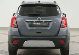 Подержанный автомобиль Opel Mokka 2014 года (3 фото)