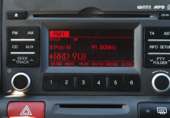 Подержанный автомобиль Kia Rio Sedan 2010 года (15 фото)
