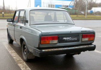 Подержанный автомобиль LADA (ВАЗ) 2107 2010 года (4 фото)