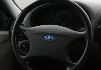 Подержанный автомобиль LADA (ВАЗ) Kalina Sedan 2010 года (16 фото)