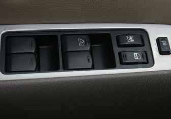 Подержанный автомобиль Nissan Murano Suv 2012 года (20 фото)