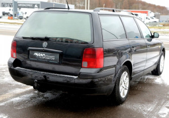 Подержанный автомобиль Volkswagen Passat Wagon 1999 года (6 фото)