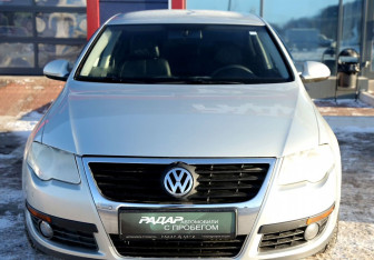 Подержанный автомобиль Volkswagen Passat Sedan 2009 года (2 фото)