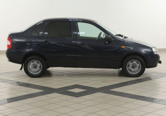 Подержанный автомобиль LADA (ВАЗ) Kalina Sedan 2008 года (5 фото)