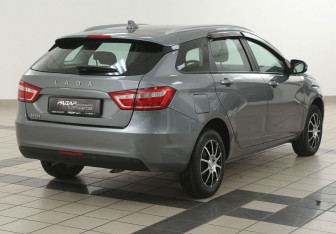 Подержанный автомобиль LADA (ВАЗ) Vesta Wagon 2019 года (4 фото)