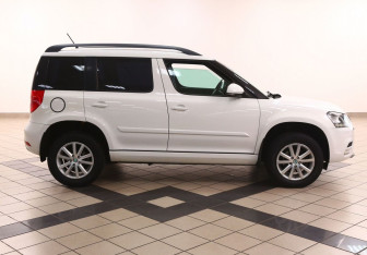 Подержанный автомобиль Skoda Yeti 2014 года (2 фото)