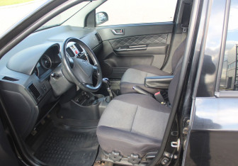 Подержанный автомобиль Hyundai Getz 2008 года (10 фото)