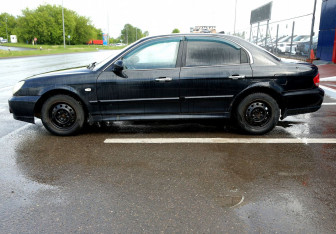Подержанный автомобиль Hyundai Sonata 2006 года (8 фото)