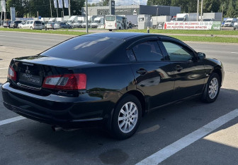 Подержанный автомобиль Mitsubishi Galant Sedan 2007 года (4 фото)