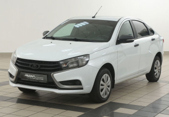 Подержанный автомобиль LADA (ВАЗ) Vesta Sedan 2022 года (8 фото)