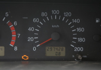 Подержанный автомобиль LADA (ВАЗ) 2115 2007 года (16 фото)