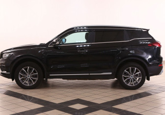Подержанный автомобиль Geely Atlas Pro 2024 года (5 фото)