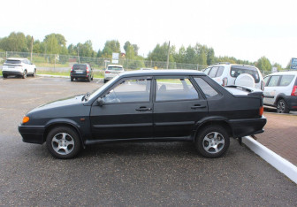 Подержанный автомобиль LADA (ВАЗ) 2115 2010 года (4 фото)
