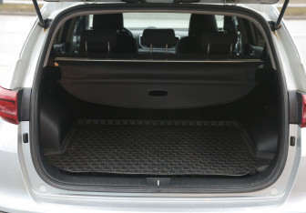 Подержанный автомобиль Kia Sportage 2018 года (10 фото)