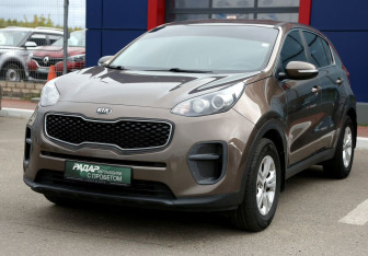 Подержанный автомобиль Kia Sportage 2018 года (3 фото)