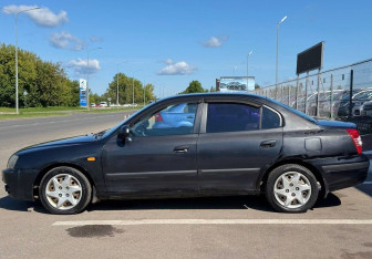 Подержанный автомобиль Hyundai Elantra Sedan 2008 года (4 фото)