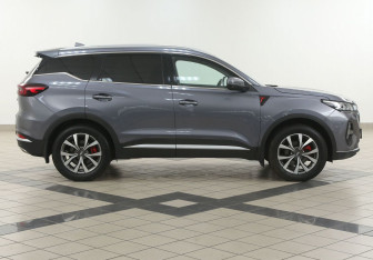 Подержанный автомобиль Chery Tiggo 7 Pro Max 2024 года (5 фото)