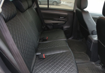 Подержанный автомобиль Great Wall Hover H3 2014 года (11 фото)