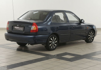 Подержанный автомобиль Hyundai Accent Sedan 2008 года (4 фото)