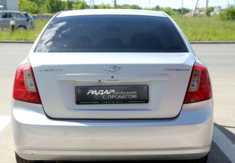 Подержанный автомобиль Chevrolet Lacetti Sedan 2008 года (5 фото)