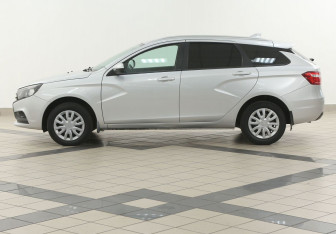 Подержанный автомобиль LADA (ВАЗ) Vesta Wagon 2022 года (7 фото)