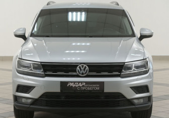 Подержанный автомобиль Volkswagen Tiguan 2019 года (6 фото)