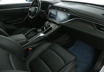 Подержанный автомобиль Geely Atlas Pro 2023 года (9 фото)