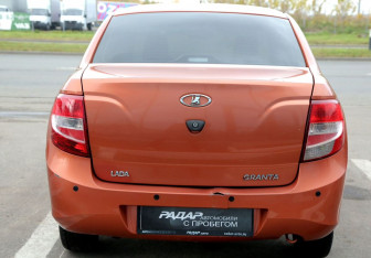 Подержанный автомобиль LADA (ВАЗ) Granta Sedan 2013 года (5 фото)